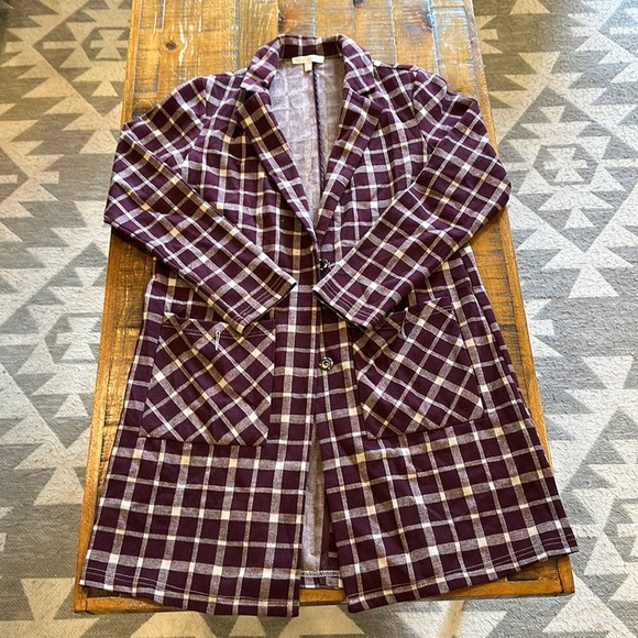 Anthropologie Jackets & Blazers - ANTHROPOLOGIE- HARLYN lightweight long jacket, burgundy plaid size Small